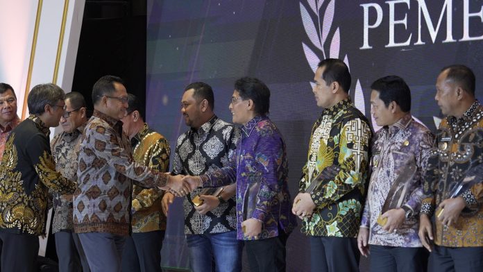 Pemkab Badung Raih 3 Penghargaan (3)