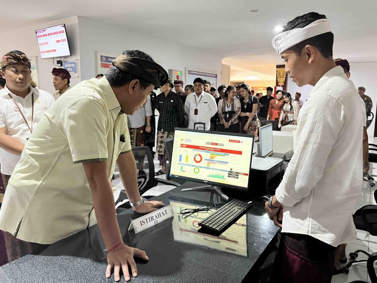 Wabup Supriatna Dorong Peningkatan Kinerja Pelayanan di MPP Buleleng