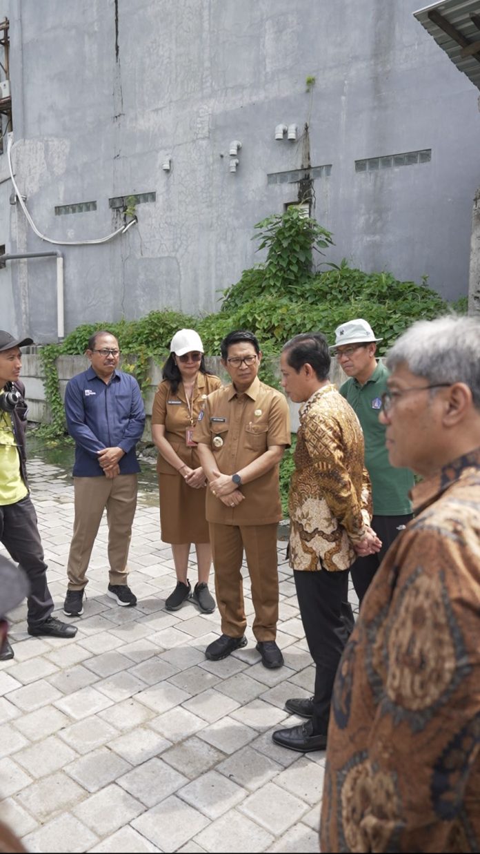 Menteri (7)