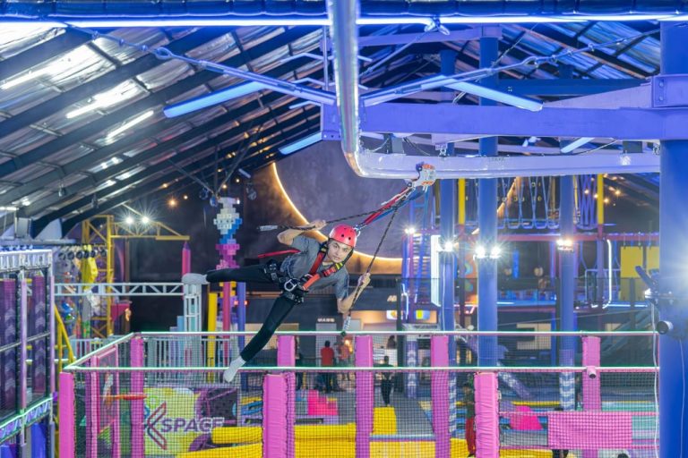 Ajak Keluarga Berlibur di AeroXSpace, Taman Bermain Indoor Terbesar di Bali