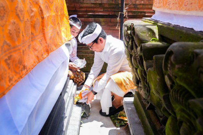 Karya di Pura Kantor Perbekel Sibang Gede (5)