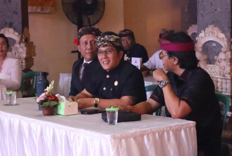 Tetap Jaga Akar Budaya, Wagub Giri Prasta Pesankan Anak Muda Jauhi Mabuk dan Narkoba