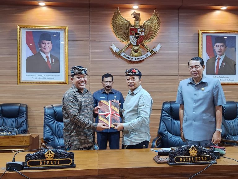 DPRD dan Pemerintah Daerah Sepakat Majukan Tiga Raperda Strategis Untuk Kemajuan Kabupaten Bangli