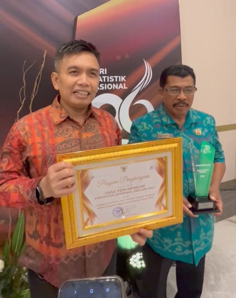 Desa Penyaringan Raih Penghargaan Desa Cantik Terbaik Nasional