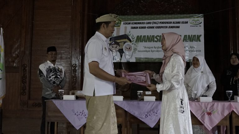 Ratusan Anak TK di Jembrana Ikuti Manasik Haji