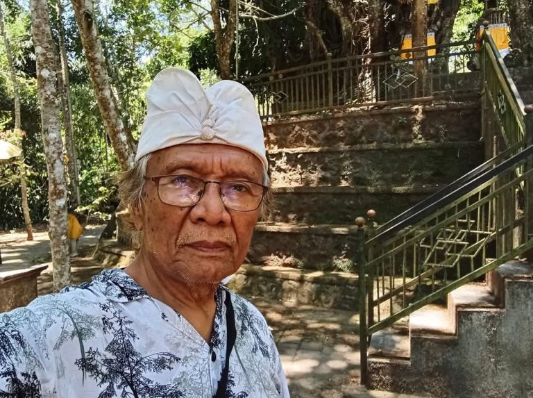 Raina Purnama Kapat, Ketulusan Bhakti Menstimulasi Kebebasan, Mahardika