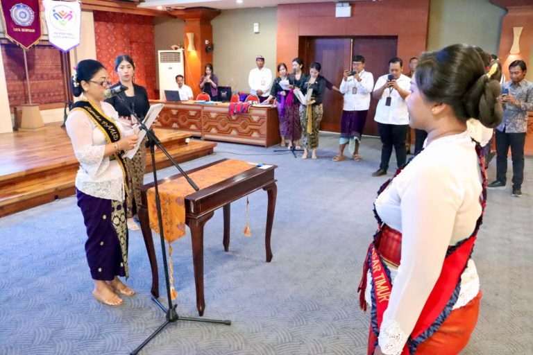 Ny. Sagung Antari Jaya Negara Lantik Ketua TP. PKK Hingga Bunda Literasi di Tiga Kecamatan