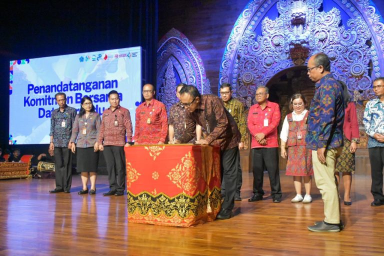 Walikota Jaya Negara Buka Denpasar Pekan Statistik Tahun 2025,  Komitmen Wujudkan Data Terpadu Sosial Ekonomi Berbasis Kependudukan dan Kebencanaan