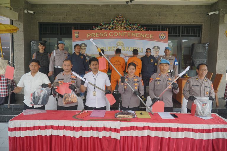 Dua Pria Tewas Ditebas di Songan Kintamani, Motifnya Tersinggung Pesan Tantangan di Facebook