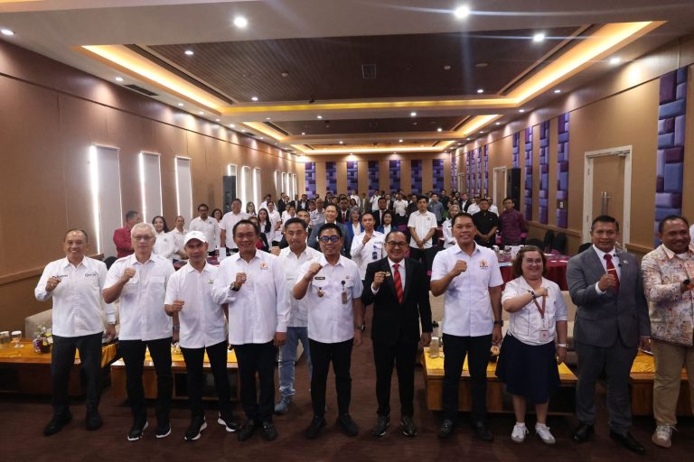 Wawali Arya Wibawa Buka Musyawarah Kadin Kota Denpasar, Tekankan Kolaborasi Adalah Kunci Pertumbuhan Ekonomi Kota Denpasar
