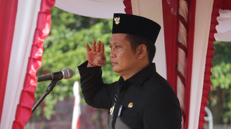 Pimpin Apel Hari Sumpah Pemuda, Bupati Kembang : Pemuda Bergerak, Indonesia Bersatu