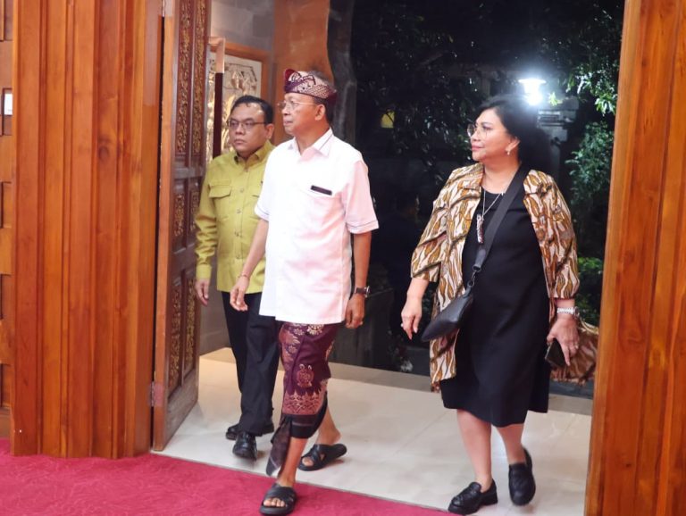 Diapresiasi Komisi VII DPR RI, Kepemimpinan Koster Jadikan Bali Role Model Nasional Pariwisata Berkelanjutan, Energi Bersih, dan Tangani Sampah