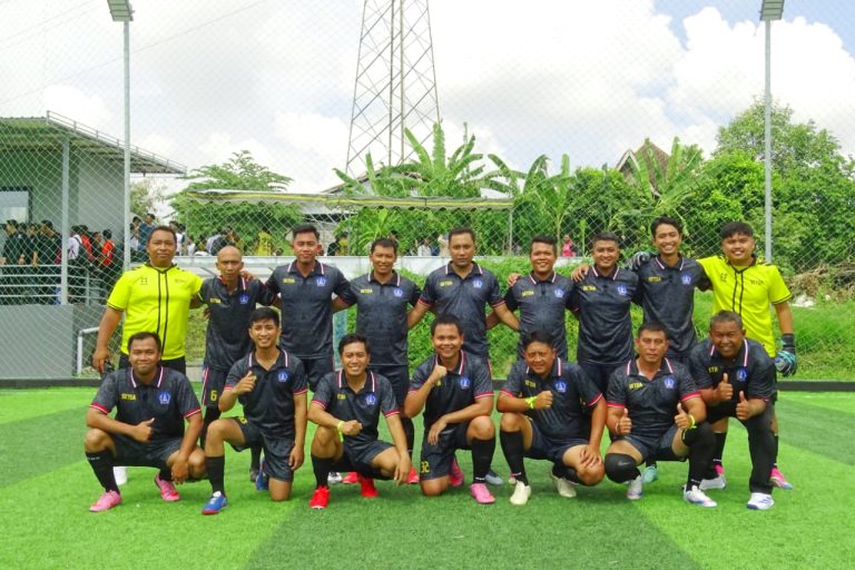 Meriahkan HUT Ke-16 Mangupura Pemkab Badung Gelar Turnamen Mini Soccer Antar OPD