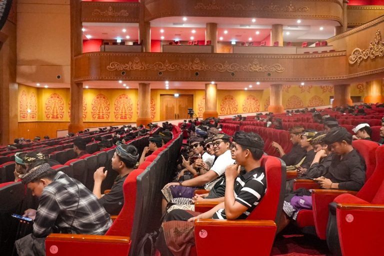 Dinas Kebudayaan Badung Gelar Workshop Ogoh-Ogoh untuk Tingkatkan Wawasan Generasi Muda