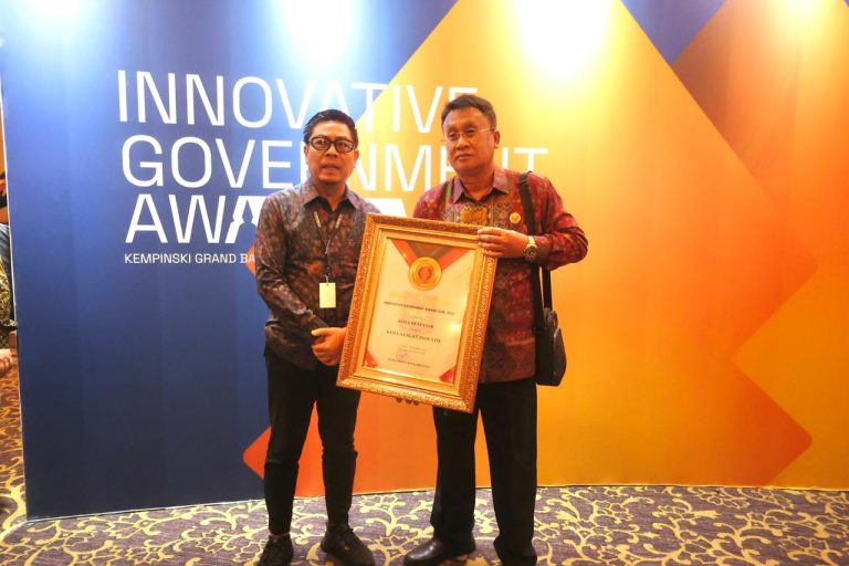 Pemkot Denpasar Raih Penghargaan Kota Sangat Inovatif dalam Anugerah Innovative Goverment Awards 2025