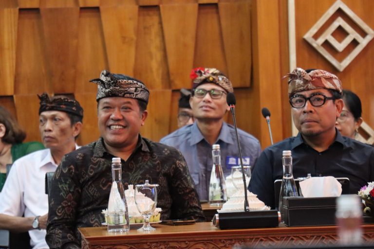 Bupati Bangli Terima Arahan dari Ketua Komite Percepatan Transformasi Digital Pemerintah