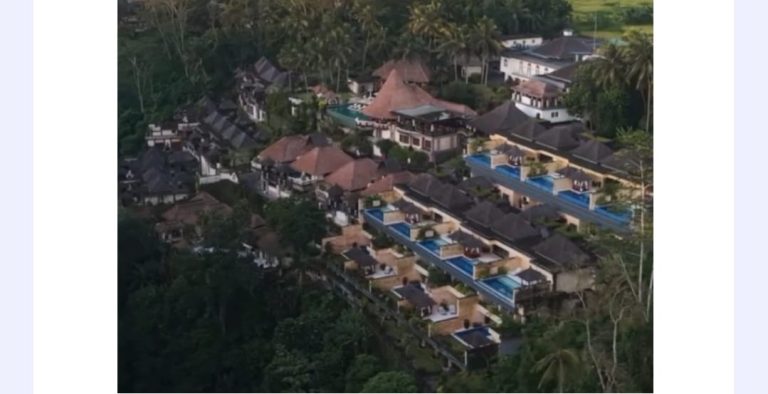 Arsitektur yang Membuat Liburan Terasa Tenang, Cara Membaca Desain Resor Lembah Ubud