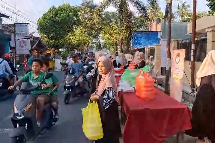Pondok Ramadan dan Berbagi Takjil, SMAN Ambulu Tanamkan Karakter Spiritual Siswa
