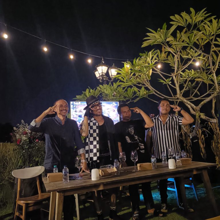 Rahtwo [XXX] Rilis Single LingLung Solo Perdana Bertema Cinta Komedi