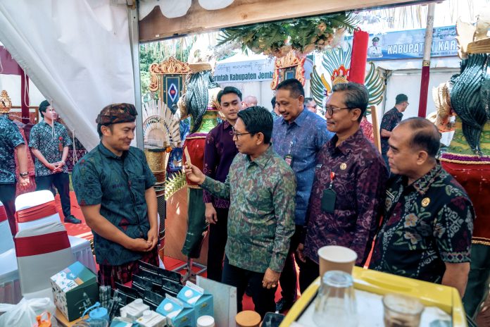 Penyerahan Sertifikat HKI (6)