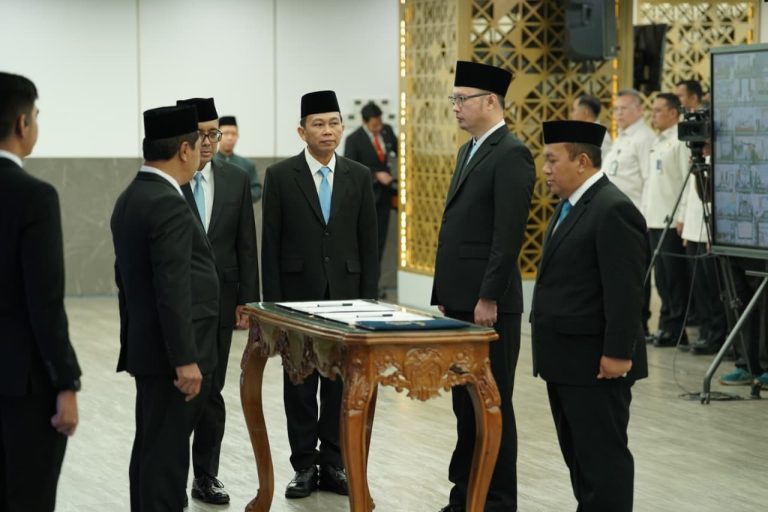 Hendarsam Marantoko Dilantik Jadi Dirjen Imigrasi