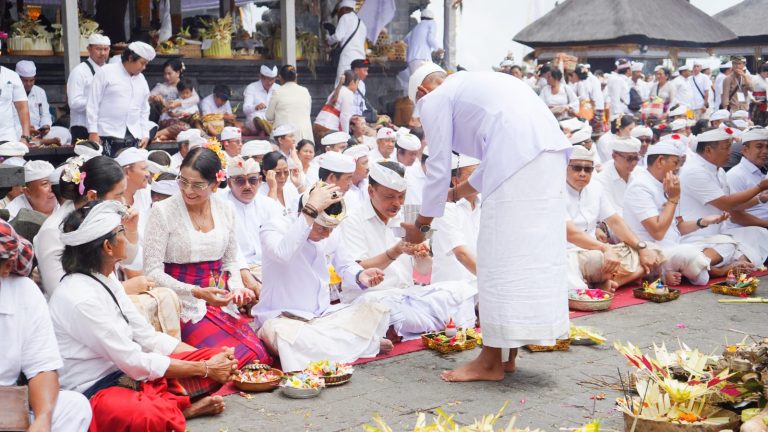 Hari Pertama IBTK 2026 di Besakih Lancar, Pengelola Antisipasi Kebersihan