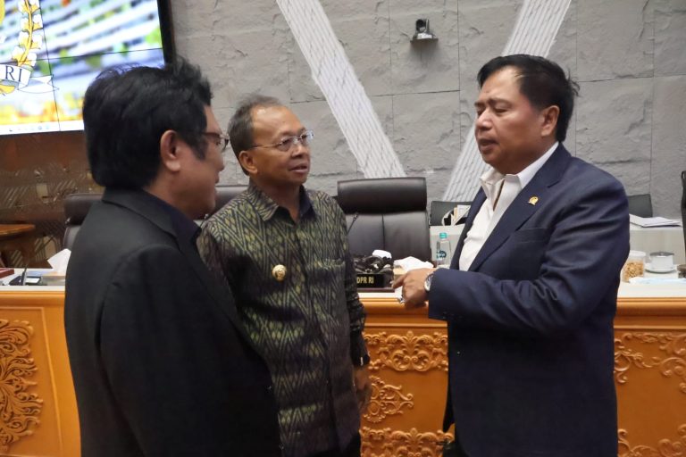 Penyumbang Devisa Terbesar, Komisi V Desak Percepatan Pembangunan Infrastruktur Strategis Bali