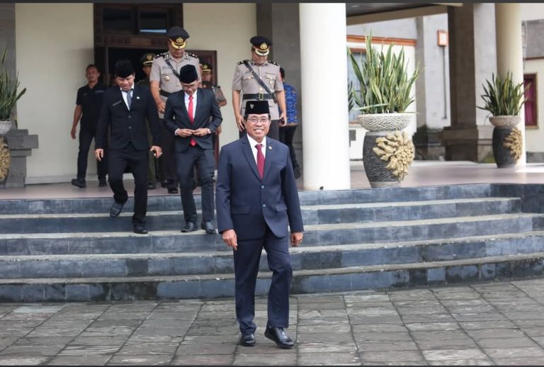 Wakil Ketua III DPRD Badung Hadiri Peringatan Hari Otonomi Daerah XXX Tahun 2026