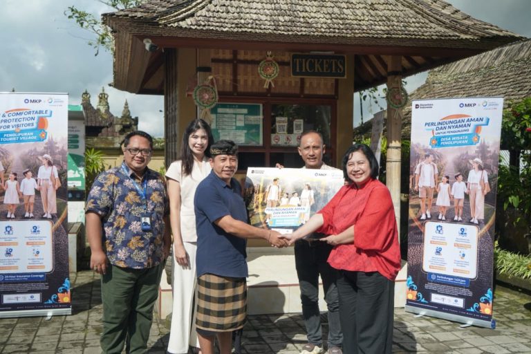 Asuransi Jasindo Berikan Perlindungan bagi Wisatawan Desa Penglipuran Bali
