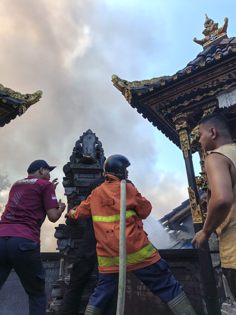 Rumah Warga Baler Bale Agung Alami Kebakaran