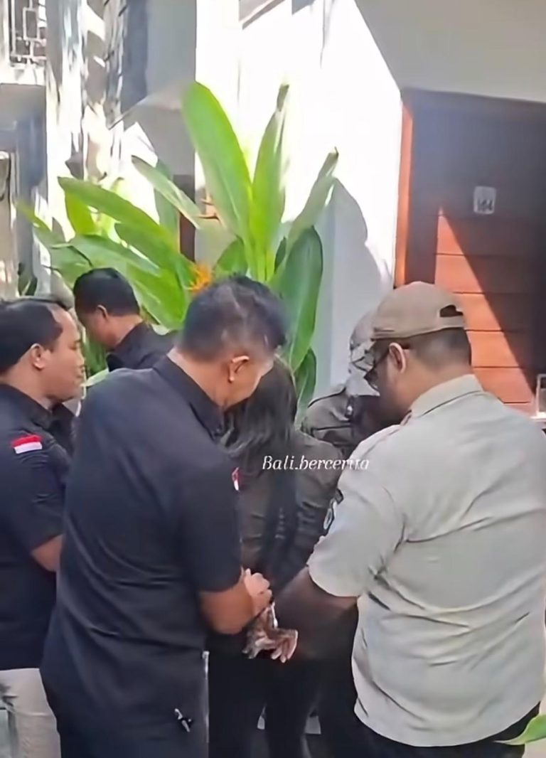 Mabuk dan Teriak-teriak di Lobi Hotel Kuta, Wanita Lansia Asal Australia Ditenangkan Petugas