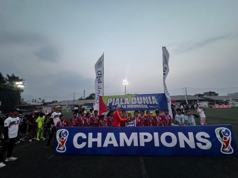 Kalahkan 22 Tim Se-Indonesia, SSB Manistutu United Jembrana Raih Runner-Up Nasional di Bandung