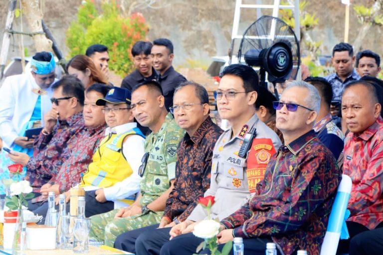 Gubernur Koster Hadiri Peresmian Bendungan Sidan oleh Presiden RI