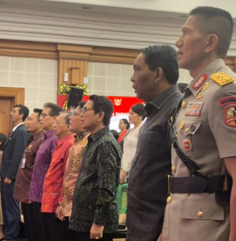 Ketua DPRD Badung dan Bupati Hadiri Sidang Promosi Doktor Kepala Dinas Kesehatan Badung, Wujud Dukungan Peningkatan Kualitas SDM