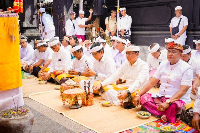 Pujawali dan Melaspas Pura Puseh Desa Dalem Desa Adat Pande Munggu (3)