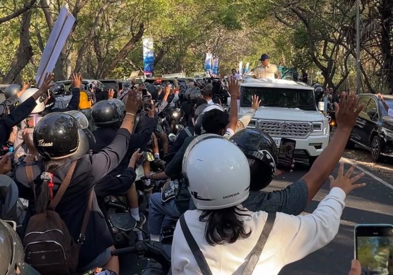 Disambut Meriah di Jembrana, Istana Puji Antusiasme Warga: Luar Biasa!