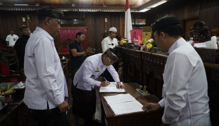 DPRD Klungkung Sepakati KUA-PPAS 2027 dan Perubahan APBD 2026