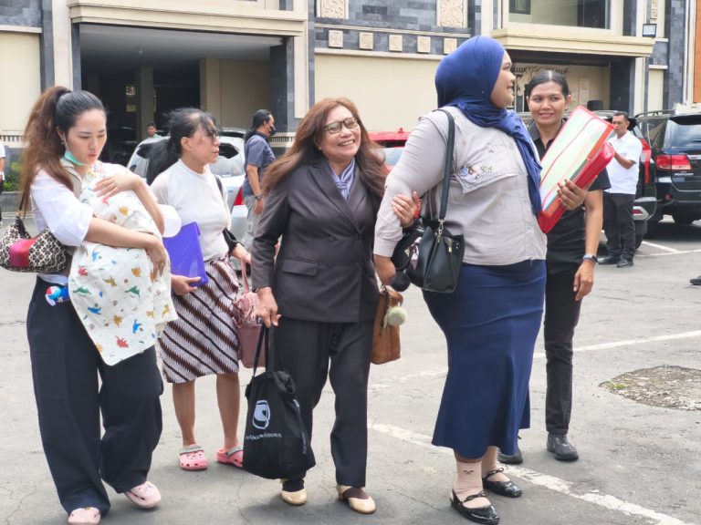 Kok Bisa Ibu di Denpasar Ditetapkan Tersangka Penghilangan Asal Usul Anaknya, Kuasa Hukum ‘Pasang Badan’