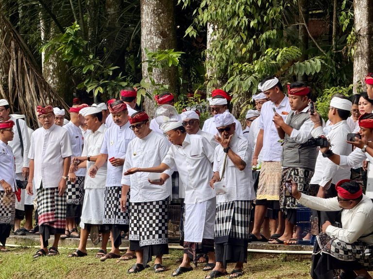 Pelaksanaan Perayaan Rahina Tumpek Uye Dirayakan Serentak di Bali