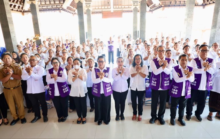 TP Posyandu Kota Denpasar Dukung Transformasi Posyandu 6 SPM di Aksi Sosial Provinsi Bali