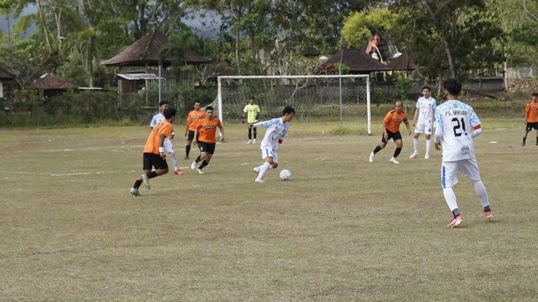 Resmi Dibuka, 10 Tim Siap Perang Taktik di Liga Jembrana 2026