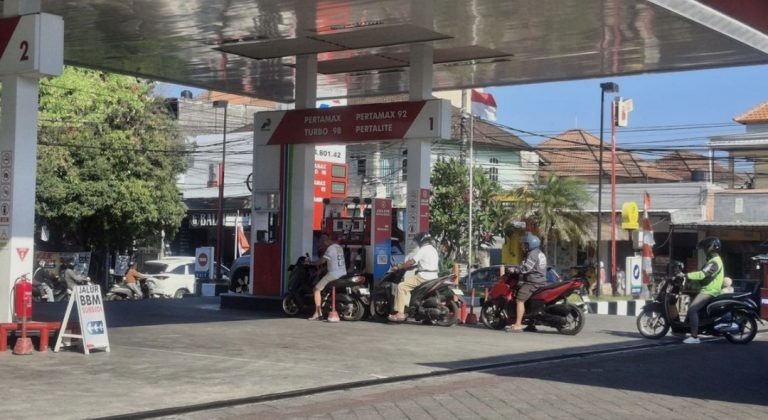 Pertamina Patra Niaga Tegaskan Komitmen Pelayanan Sesuai Standar Operasional Prosedur dan Berikan Sanksi atas Pelanggaran di SPBU Tukad Yeh Aya