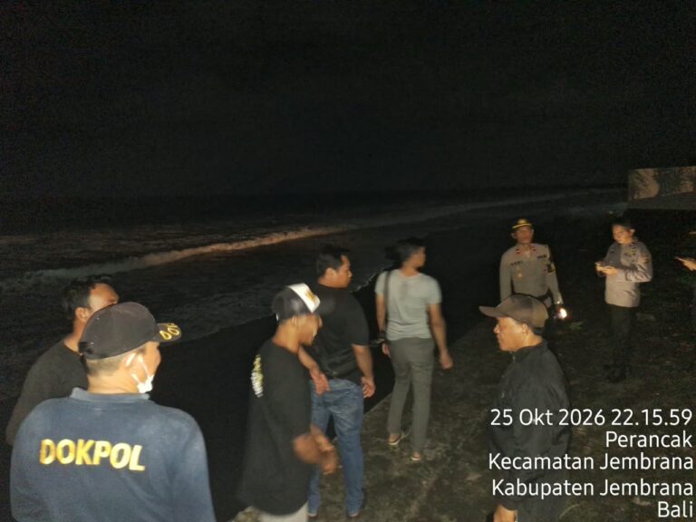 Dua Warga Jembrana Terseret Arus Pantai Perancak, Satu Selamat
